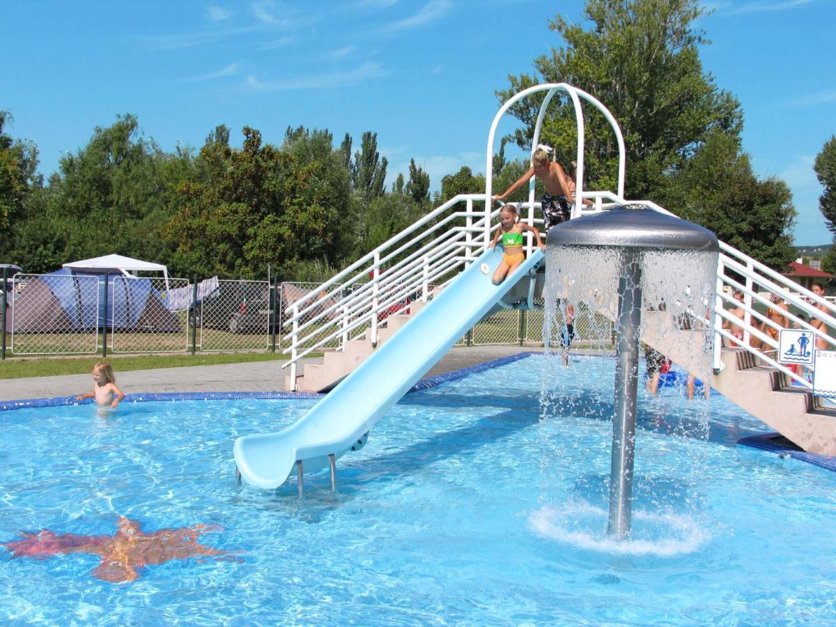 Holiday Home Balatontourist Fuered-1 By Interhome Balatonfüred Eksteriør bilde